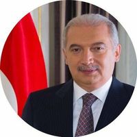 Mevlüt Uysal Kimdir?