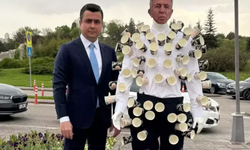 ‘’Duyunca İnanamayacaksınız’’ Diyen Osman Gökçek, Meclis’e Böyle Geldi