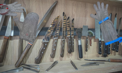 Acemi Kasaplardan El Kesilmelerine Çelik Eldiven Çözümü