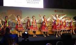 Alanya'da Kültür Şöleni Başladı: 8 Ülkeden 900 Dansçı Sahnede