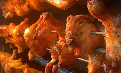 Alanya'da Kızarmış Tavuk Yiyenler Dikkat: Uzmanlar Uyarıyor