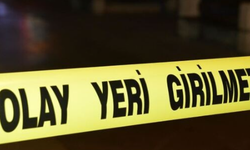 Alanya’da Kontrolden Çıkan Otomobil Duvara Çarptı