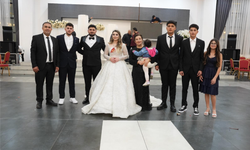 Maraşlıoğlu Ailesinin Mutlu Günü: İlker ve Nazlıcan Çiftçi Dünya Evine Girdi