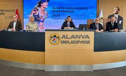Alanya 2026’da Plaj Voleybolunun Merkezi Olacak