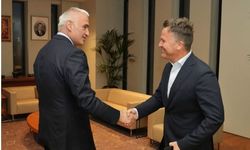 Bakan Ersoy Turizm İçin Devrede: Antalya ve Alanya Ekonomisi Alarmda