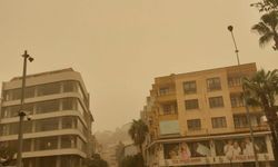 Alanya’da Çamur Yağmuru Etkili Oldu: Uzmanlardan Sağlık Uyarısı