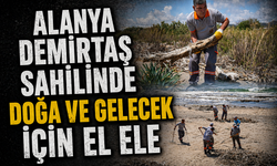 Alanya Demirtaş Sahilinde Doğa ve Gelecek İçin El Ele