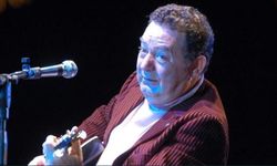 Türk Müziğinin Usta İsmi Kayahan Vefatının 11. Yılında Anılıyor