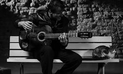 Popstar Yarışmasıyla Tanınan Şarkıcı Rıza Tamer Hayatını Kaybetti