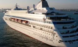 Antalya Turizminde Kruvaziyer Hareketliliği: Queen Victoria Tanıtıldı