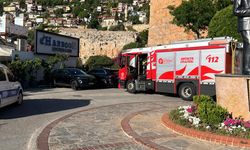 Alanya’da Restoran Mutfağında Yangın Paniği