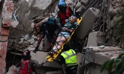 Venezuela'da Peş Peşe İki Büyük Deprem: Olağanüstü Hal İlan Edildi