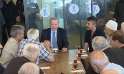 Erdoğan’dan Erzurum Vakfı Ziyareti: Vatandaşlarla Bir Araya Geldi