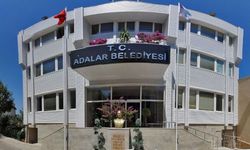 Adalar Belediyesi’ne Rüşvet Operasyonu: Başkan ve Yardımcıları Hakkında Soruşturma