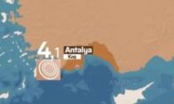 Antalya Açıklarında Deprem: Kaş'ta 4 Büyüklüğünde Sarsıntı