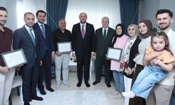 AK Parti’den 11 Milyon Üyesine Erdoğan İmzalı Teşekkür Belgesi