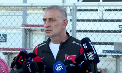 Hacıosmanoğlu’ndan Montella ve Milli Takıma Tam Destek: “Bu Takıma Güveniyoruz”