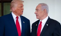 Trump'tan Netanyahu Öncesi İran Mesajı: "Anlaşmazlarsa Geri Döner, İşi Bitiririz"