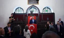Özgür Özel, Yeni Parti'nin Kurucu Genel Başkanı Seçildi
