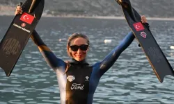 Şahika Ercümen Antalya'da İki Altın Madalya Kazandı
