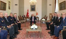 TBMM'de 15 Temmuz Gazilerine Vefa: Kurtulmuş'tan Teşekkür Beratı