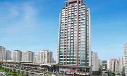 İstanbul'daki 26 Katlı Radisson Oteli Satışa Çıkarıldı