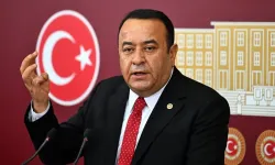 CHP'de Şok İstifa: Adnan Beker Partisinden Ayrıldı
