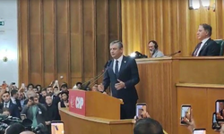 Özgür Özel CHP grup toplantısında açıkladı: Yeni parti hazırlığı başladı