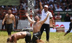 Kırkpınar'ın Yeni Başpehlivanı Erkan Taş Oldu