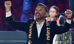 Okan Buruk Tarihe Geçti