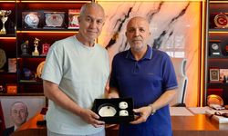 Başkan Özçelik'ten Alanyaspor Başkanı Hasan Çavuşoğlu'na Ziyaret