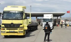 Habur Gümrük Kapısı'nda Günlük Tır Çıkış Rekoru Kırıldı