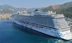 Marmaris'e Kruvaziyer Akını: 3 Bin 633 Turist İlçeye Geldi