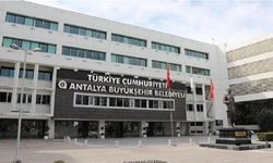 ANTALYA BÜYÜKŞEHİR’DE RÜŞVET SORUŞTURMASI: 2 ŞÜPHELİ YENİDEN GÖZALTINDA