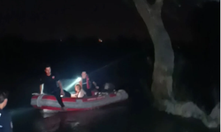 Manavgat Irmağı’nda Mahsur Kalan Kadın Kurtarıldı