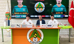 Alanyaspor Orta Sahaya İki Genç Takviye Yaptı