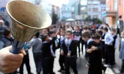 Okul Kıyafetlerinde Yeni Dönem: Arma Zorunluluğu Geri Getirildi