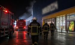 Alanya’da Zincir Marketin Kazan Dairesinde Yangın