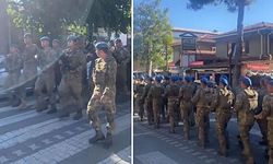 Rüzgâr Alayı'nın Bayrak Yürüyüşünün Sesleri Atina’dan Duyuldu