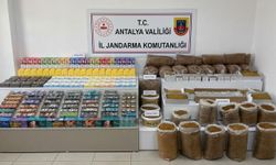 Antalya Ve Alanya’da Kaçak Tütün Operasyonu: 36 Bin Makaron Ele Geçirildi