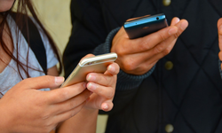 Telefonunuz Sizi Gerçekten Dinliyor Mu?