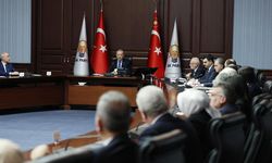 Erdoğan’dan AK Parti MKYK’da Fon Mesajı: "Kol Kırılır Yen İçinde Kalır Demeyeceğiz"