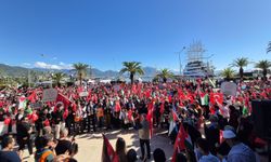 Alanya’da Gazze İçin Sessiz Yürüyüş! Binlerce Kişi Tek Yürek Oldu