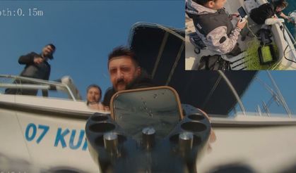 DENİZE DÜŞEN 107 BİN TL’LİK TELEFONU SUALTI DRONU İLE ÇIKARTTI