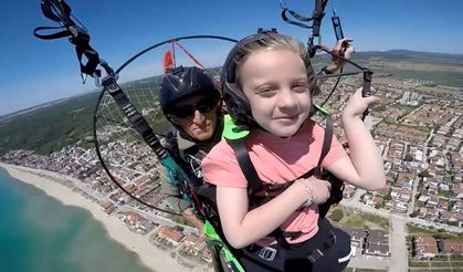 Minik Zeynep'ten Zirvede İstiklal Marşı: 200 Metre Yükseklikte Ezber Show!