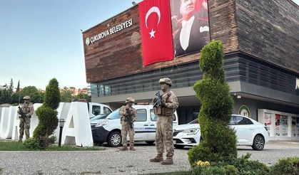 Adana’da Çukurova Belediyesi’ne Jandarma Operasyonu