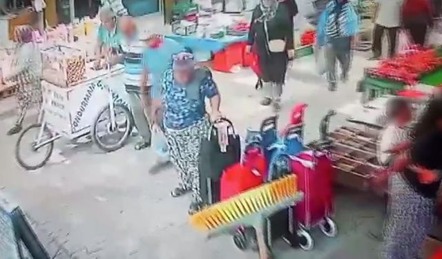 Pazar Arabasını Çalan Hırsızların Rahatlığı Pes Dedirtti