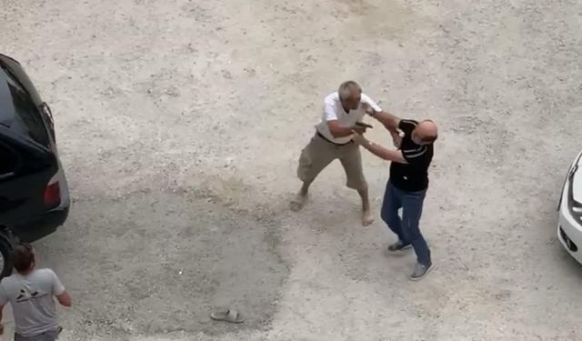 Otopark Ücreti Kavgası Kanlı Bitti! Yaşanan Korku Dolu Anlar Kamerada