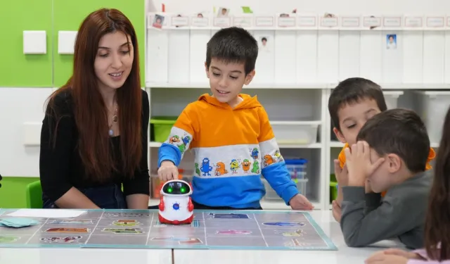 MEB'den ikinci kez isteğe bağlı yer değiştirme imkanı