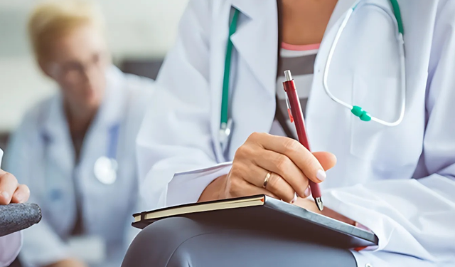 Sağlık Bakanlığı’ndan ‘Randevu Çetesi’ İddialarına Yalanlama